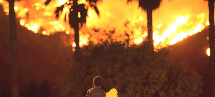 Φλέγονται οι ΗΠΑ: Πάνω από 100 πυρκαγιές σε όλη την χώρα (εικόνες)